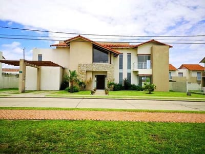 Tu Casa ideal en el Urubó