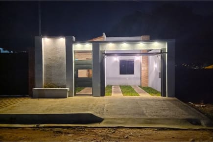 Casa-Venta-México esquina San Isidro, Laurelty, Luque, Central