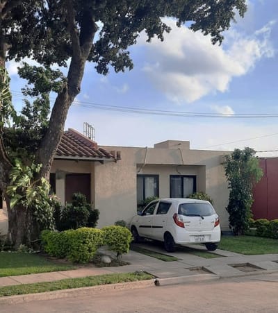 CASA EN VENTA EN CONDOMINIO Y CON LA SEGURIDAD QUE TU FAMILIA NECESITA!!
