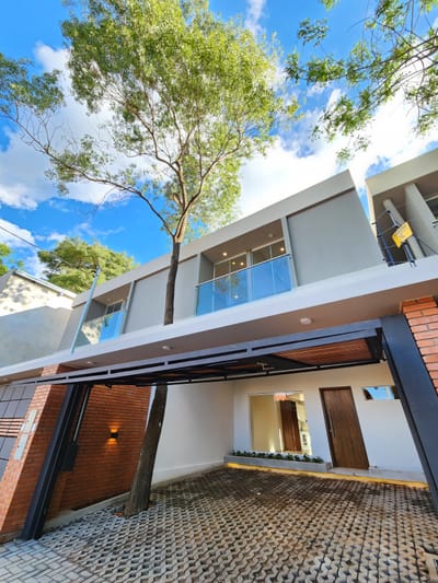 Alquilo Hermoso Duplex en Luque - zona Villa Adela*