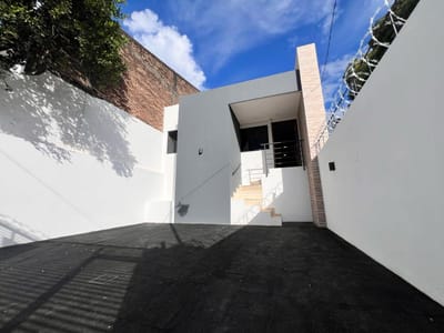 Vendo Hermoso Chalet En Villa Elisa 