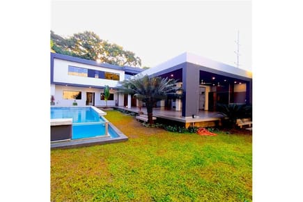VENDO HERMOSA RESIDENCIA DE LUJO