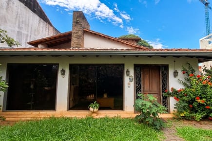 VENDO PROPIEDAD DE 367,5 mts2, ZONA AV. SAN MARTIN, LAS LOMAS
