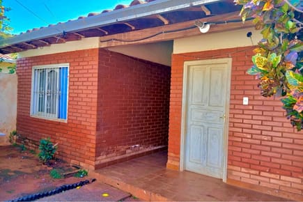 Casa-Venta-Santísima Cruz c/ Adan Ramírez, Capiata, Central