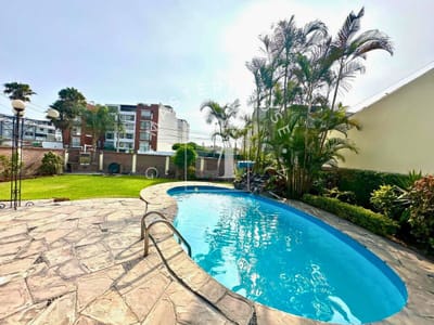 Bella Residencia, Rodeada De Jardines, En Zona Exclusiva De La Molina