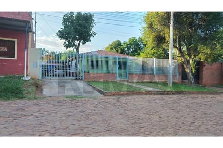 Casa - Venta - San Lorenzo, Paraguay