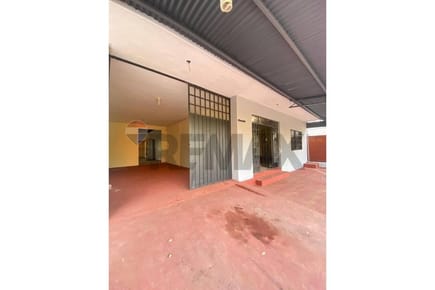 Commercial/Retail - For Sale - San Lorenzo, Central, Paraguay