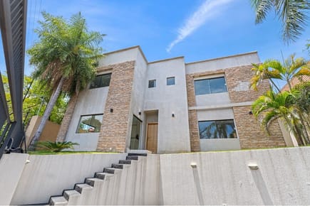 Casa-Venta-1450 Juan León Mallorquin, Sajonia, Asunción
