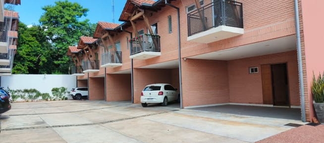 DUPLEX A ESTRENAR EN VENTA EN LAMBARÉ 