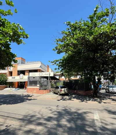 VENDO EDIFICIO COMERCIAL