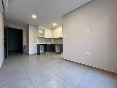EN ALQUILER DEPARTAMENTO DE 1 DORMITORIO CON COCHERA - VILLA MORRA 