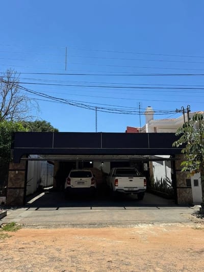 VENTA DE CASA EN FERNANDO DE LA MORA ZONA SUR