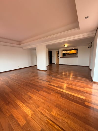 VILLA AURELIA ZONA COLEGIO DEL SOL DEPARTAMENTO TIPO DUPLEX