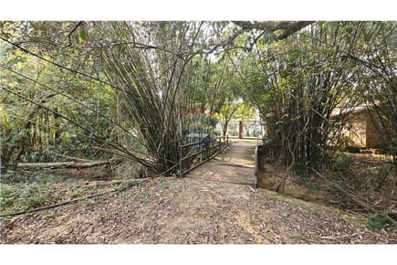  EN VENTA – PROPIEDAD ÚNICA EN ITACURUBÍ DE LA CORDILLERA 