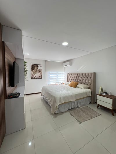 Casa De 4 Dormitorios En Alquiler En 4to Anillo Norte