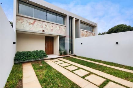 EN VENTA DUPLEX EN LOMA MERLO