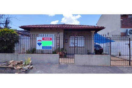 Vendo casa en Asunción, Loma Pyta 
