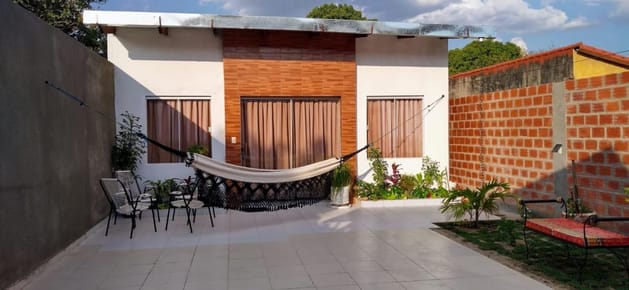 ACOGEDORA CASA EN VENTA MÁS UN LOTE AL LADO (opcional) ZONA NORTE