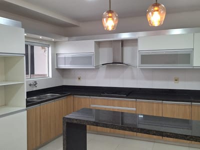 EN VENTA DUPLEX ZONA SHOPPING PINEDO