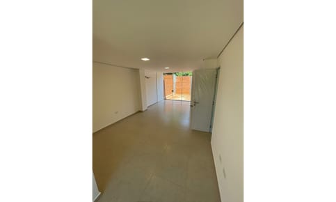Duplex de 4 dormitorios en Condominio - Venta
