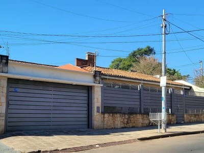 VENTA RESIDENCIA EN BARRIO SAN VICENTE!!