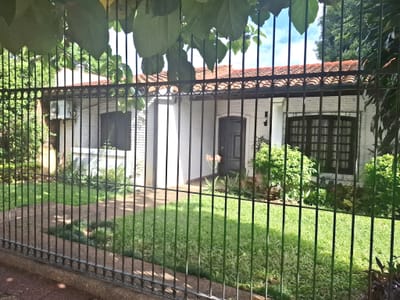 Vendo Casa Colonial En Sajonia - Asuncion