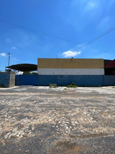 Alquilo amplio depósito en Asunción Bo. Santa Maria!