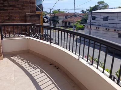 ALQUILO DEPARTAMENTO AMOBLADO DE 3 DORMITORIOS + ÁREA DE SERVICIO