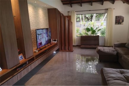 Casa-Venta-1ro de marzo c/Nilo Meyer, San Lorenzo, Central