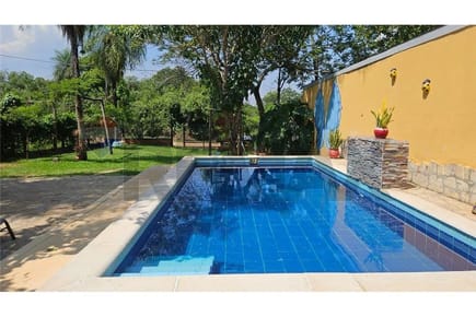 Bella Quinta con Piscina en Nueva Colombia