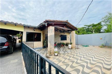 CASA EN VENTA, SAN LORENZO