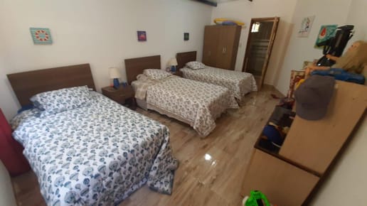 VENDO CASA TOTALMENTE AMOBLADA EN SAN BERNARDINO