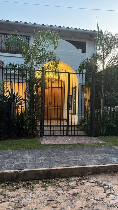 Vendo casa en Madame Lynch