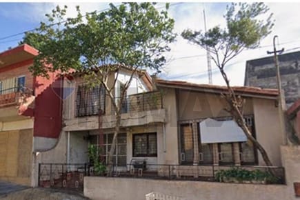 Casa amplia a refaccionar en Sajonia, Asunción