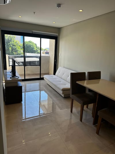 En Venta departamento amoblado en Villa Morra