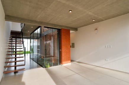 Vendo dúplex a estrenar en Luque, Cuarto Barrio