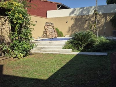 ALQUILO CASA DE 4 DORMITORIOS EN BARRIO ITA ENRAMADA