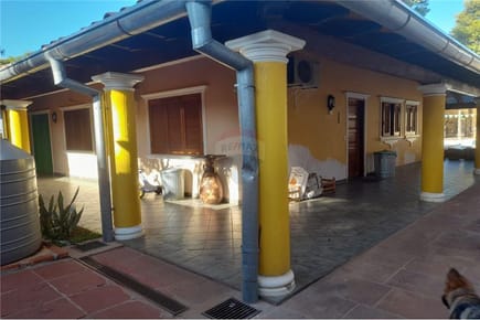 Exclusiva residencia en Santísima Trinidad.
