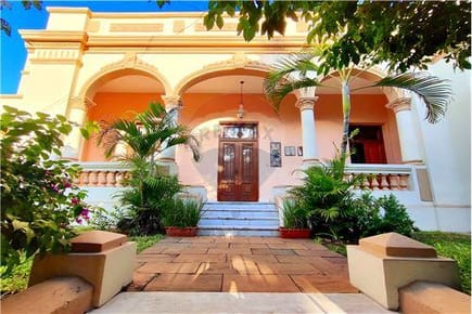 CASA EN VENTA, LA ENCARNACION