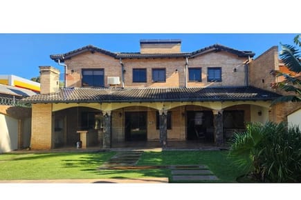 VENDO RESIDENCIA SAN LORENZO/ZONA LASCA/SALEMMA