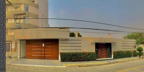 Casa en Urbari