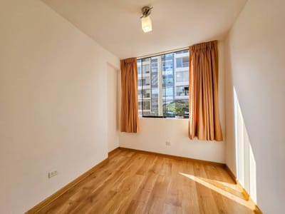 Venta de departamento en Miraflores | Ubicación estratégica
