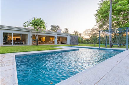 En Venta Lujosa Residencia Amoblada 