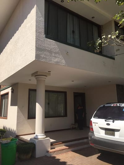 CASA EN VENTA a UNA CUADRA DEL CAMINO REAL 