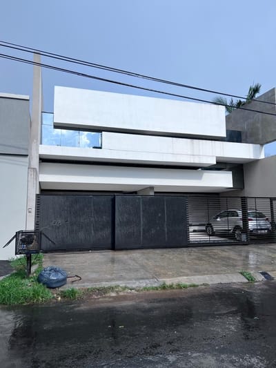 Moderno Duplex amoblado y equipado, en Barrio Herrera 