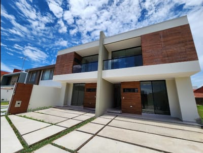 CASA A ESTRENAR EN 7MO ANILLO ZONA NORTE CON 5 HABITACIONES + PISCINA!!!!