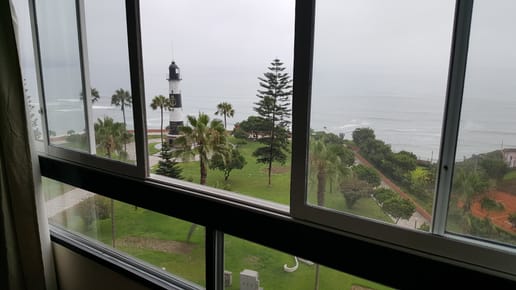 Costa Verde 173. 70m2 – Vista al Océano Frente al faro. Miraflores.