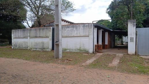 En venta casa en San Lorenzo - Villa Industrial