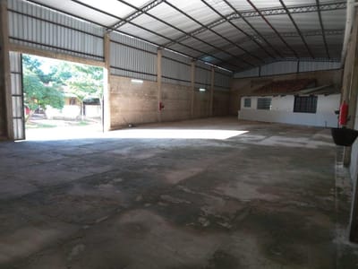 ALQUILER DE TINGLADO EN ZONA ESTRATÉGICA A ESTRENAR - SAN LORENZO - ZONA CALLE’I