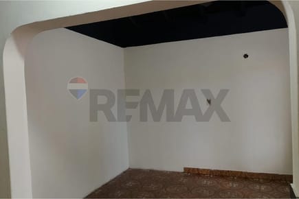 ALQUILO SALON COMERCIAL EN SAJONIA